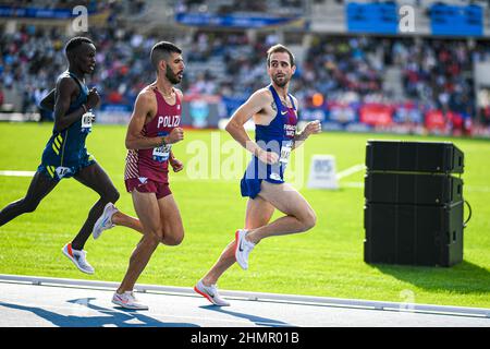 Da destra, Sebastian Martos di Spagna (uomini 3000m Steeplechase), Osama 'Usssem' Zoghlama d'Italia e Abraham Kibiwot del Kenya competono durante la IAAF Foto Stock