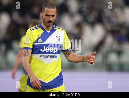 Torino, 10th febbraio 2022. Leonardo Bonucci di Juventus reagisce durante la partita della Coppa Italia allo Stadio Allianz di Torino. Il credito d'immagine dovrebbe essere: Jonathan Moscrop / Sportimage Foto Stock