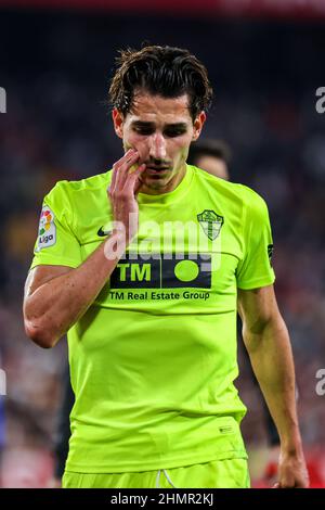 Siviglia, Spagna. 11th Feb 2022. Pere Milla di Elche CF durante la partita la Liga Santader tra Sevilla CF ed Elche CF a Ramon Sanchez Pizjuan a Siviglia, Spagna, il 11 febbraio 2022. (Credit Image: © Jose Luis Contreras/DAX via ZUMA Press Wire) Credit: ZUMA Press, Inc./Alamy Live News Foto Stock