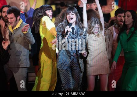 Clara Luciani si esibisce sul palco durante il Victoires de la Musique 37th alla Seine musicale il 11 febbraio 2022 a Boulogne-Billancourt, Francia. Foto di David Niviere/ABACAPRESS.COM Foto Stock