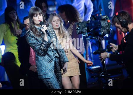 Clara Luciani si esibisce sul palco durante il Victoires de la Musique 37th alla Seine musicale il 11 febbraio 2022 a Boulogne-Billancourt, Francia. Foto di David Niviere/ABACAPRESS.COM Foto Stock