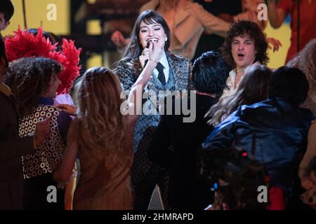 Clara Luciani si esibisce sul palco durante il Victoires de la Musique 37th alla Seine musicale il 11 febbraio 2022 a Boulogne-Billancourt, Francia. Foto di David Niviere/ABACAPRESS.COM Foto Stock