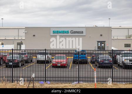 La fabbrica di pale per turbine eoliche Siemens Gamesa a Fort Madison, Iowa, dove è stata annunciata una riduzione della forza lavoro nel febbraio del 2022. Foto Stock