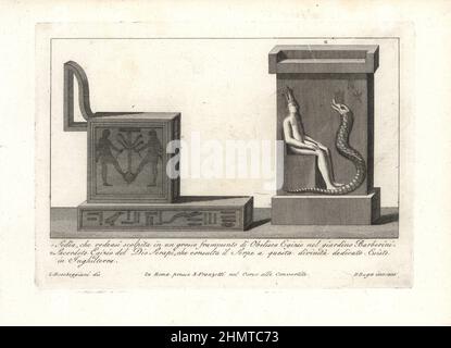 Sedia egiziana, scolpita in un obelisco nel giardino Barberini 1, e un sacerdote egiziano del dio Serapis consulenza un serpente 2. Incisione copperplate di Pietro Ruga dopo un'illustrazione di Lorenzo Rocceggiani da 100 tavole di costumi religiosi, civili e militari degli antichi Egiziani, Etruschi, Greci e Romani, Franzetti, Roma, 1802. Foto Stock