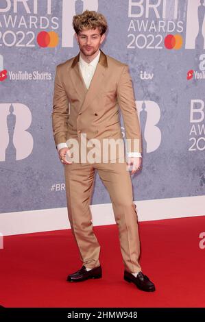 08 feb 2022 - Londra, Inghilterra, Regno Unito - Tom Grennan partecipa AI BRIT Awards 2022, O2 Arena *SOLO PER USO EDITORIALE* Foto Stock