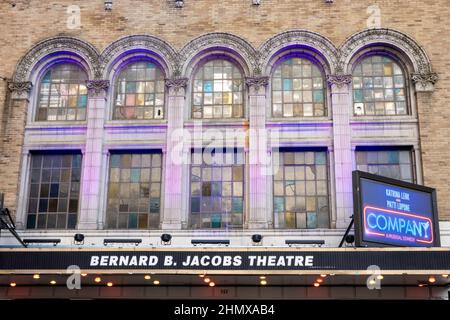 Bernard B. Jacobs Theatre Marquee con The Play 'Company', NYC, USA 2022 Foto Stock