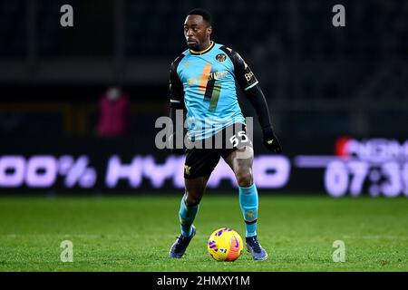 Torino, Italia. 12 febbraio 2022. Ridgeciano HAPS del Venezia FC in azione durante la Serie A partita di calcio tra Torino FC e Venezia FC. Credit: Nicolò campo/Alamy Live News Foto Stock