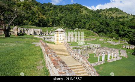 San Souci Palace, ad Haiti, isola, Caraibi, America. Era una residenza reale all'inizio dell'Ottocento, ora patrimonio dell'umanità dell'UNESCO. Foto Stock