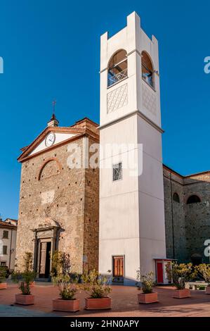 La chiesa di Santa Maria della neve, Chiesina Uzzanese, Pistoia, Italia Foto Stock