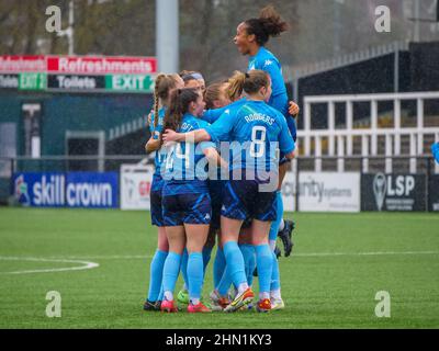 Bromley, Kent, Regno Unito. 13th Feb 2022. Bromley FC Stadium, Hayes Lane, Bromley, Kent 13th febbraio 2022 London City Lionesses festeggia il loro primo gol nella partita tra Crystal Palace Women vs London City Lionesses nel campionato femminile fa al Bromley FC Stadium, Hayes Lane, Bromley il 13th febbraio 2022 Claire Jeffrey/SPP credito: SPP Sport Press Photo. /Alamy Live News Foto Stock