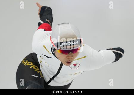 Pechino, Cina. 13th Feb 2022. Il Giappone MihoTakagi compete nella finale di Speedskating femminile da 500 metri alle Olimpiadi invernali di Pechino 2022 di domenica 13 febbraio 2022. Takagi ha vinto la medaglia d'argento Foto di Paul Hanna/UPI Credit: UPI/Alamy Live News Foto Stock