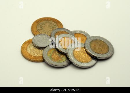 Monete, peso messicano $ (MXN), Messico, Nord America Foto Stock