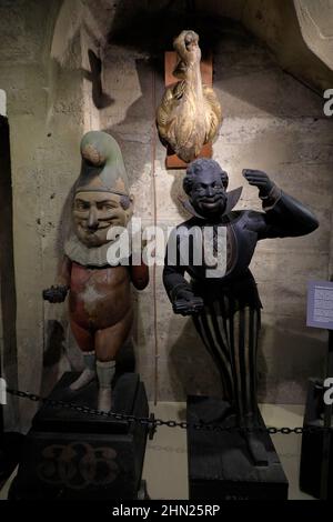 Le figure del negozio di sigari del 19th secolo sono esposte nel Mercer Museum.Doylestown.Pennsylvania.USA Foto Stock