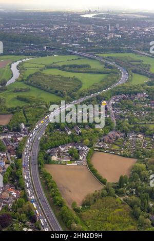 Vista aerea, ingorghi sull'autostrada A3, Alstaden, Oberhausen, zona della Ruhr, Renania settentrionale-Vestfalia, Germania, autostrada A3, DE, Europa, fotogr aereo Foto Stock