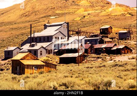 Il Bodie state Historic Park era una città fantasma dell'estrazione dell'oro a Bridgeport, California Foto Stock