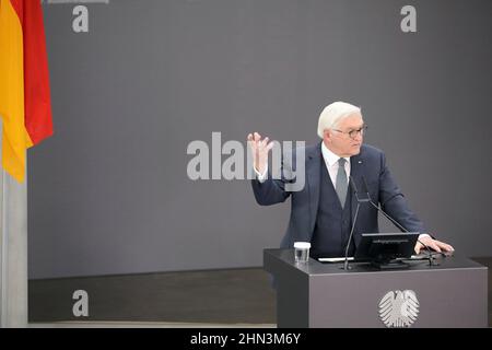 Berlino, Germania, 13 febbraio 2022. I membri dell'Assemblea federale confermano il mandato di Frank-Walter Steinmeier e lo eleggono come presidente tedesco. Foto Stock