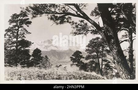 Foto d'epoca di Colorado Springs Pikes Peak, Nationalpark, Garden of the Gods. Colorado, Stati Uniti. 1930s Foto Stock