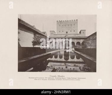 Foto d'epoca dell'Alhambra. Corte dei Mirtles e Comares Tower. XIV secolo. Pavimento in marmo. Tegole colorate. Ornamenti in stucco. Granada, Andalu Foto Stock