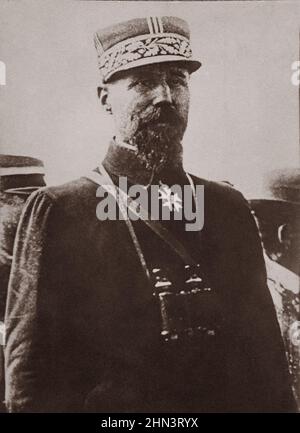 Generale Gouraud, il capo dell'esercito di sbarco nei Dardanelli. Henri Joseph Eugène Gouraud (Parigi, 1867 – Parigi, 1946) è stato un generale francese 1917 Foto Stock