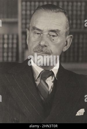 Foto d'epoca di Thomas Mann. Paul Thomas Mann (1875–1955) è stato un scrittore tedesco, scrittore di storia breve, critico sociale, filantropo, essayista, e scrittore tedesco. 1938 an Foto Stock