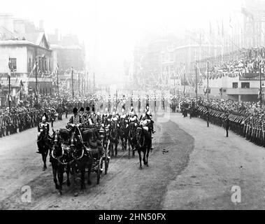 Edward VII Coronation Procession, Londra nel 1902 Foto Stock