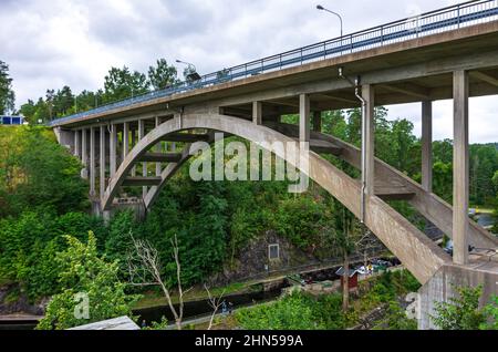 Canale di Dalsland e acquedotto di Haverud, Dalsland, Västra Götalands Län, Svezia: Ponte ad arco sull'acquedotto di Haverud. Foto Stock