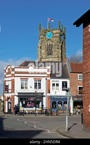Pocklington, con la torre di All Saints Church, East Yorkshire, Inghilterra Regno Unito Foto Stock