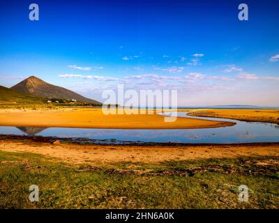 Montagna di Slievemore su Achill Island, Contea di Mayo, Irlanda Foto Stock