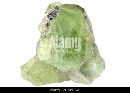 Peridotto dalla Valle di Kohistan, Pakistan isolato su sfondo bianco Foto Stock