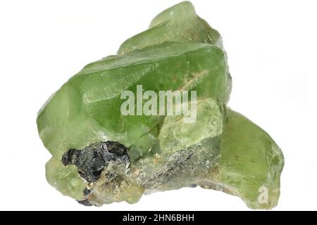 Peridotto dalla Valle di Kohistan, Pakistan isolato su sfondo bianco Foto Stock