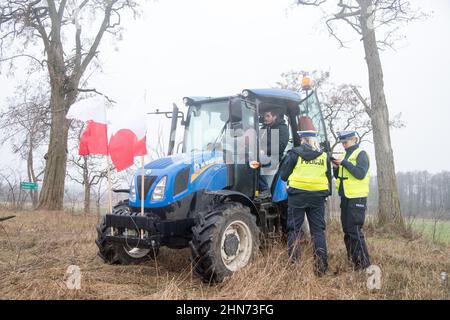 AGROUNIA protesta anti-governo degli agricoltori polacchi a Starogard Gdanski, Polonia. Febbraio 9th 2022 © Wojciech Strozyk / Alamy Stock Photo Foto Stock