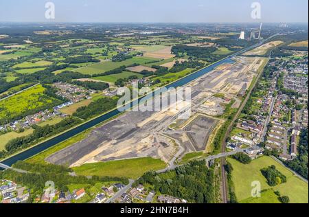 Vista aerea, cantiere di costruzione del quartiere Wasserstadt Aden sul sito dell'ex collirio Haus Aden presso il canale Datteln-Hamm di OBE Foto Stock