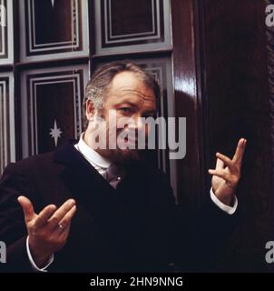 Wienerinnen, Fernsehfilm, Deutschland/Österreich 1974, Regie: Dietrich Haugk, Darsteller: Kurt Heintel Foto Stock