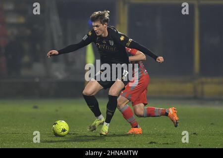 Cremona, Italia. 15th Feb 2022. Adrian Benedyczak (Parma) nel corso degli USA Cremonese vs Parma Calcio, partita di calcio italiana Serie B a Cremona, Italia, Febbraio 15 2022 credito: Agenzia fotografica indipendente/Alamy Live News Foto Stock