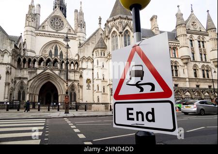 Foto stock: High Court, Londra, Strand dopo Coleen Rooney e Rebekah Vardy caso foto di Gavin Rodgers/ Pixel8000 Foto Stock