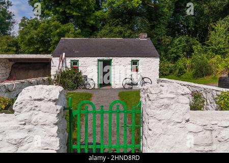 Irlanda, County .Westmeath, Moate, Dun na si Heritage Park, Fishermans cottage. Foto Stock