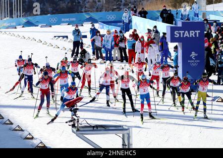 Zhangjiakou, Hebei, Cina. 16th Feb 2022. General view Biathlon : relè femminile 4x6km durante i Giochi Olimpici invernali di Pechino 2022 al National Biathlon Centre di Zhangjiakou, Hebei, Cina . Credit: AFLO SPORT/Alamy Live News Foto Stock