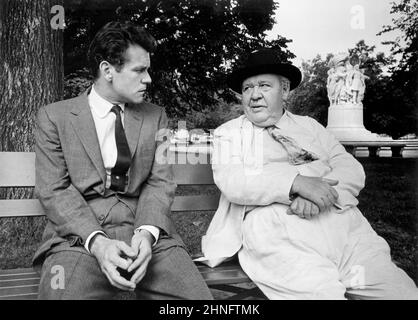 Don Murray, Charles Laughton, on-set del film, 'consigliare e consenso', Columbia Pictures, 1962 Foto Stock