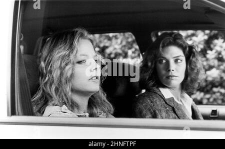 Jodie Foster, Kelly McGillis, on-set del film, 'l'accusato', foto di Rob McEwan per Paramount Pictures, 1988 Foto Stock