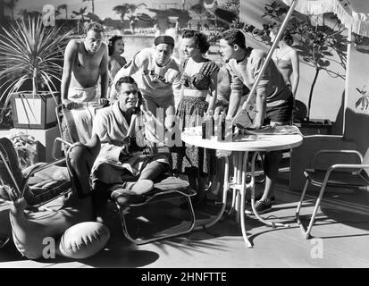 Richard Erdman, Edmond o'Brien, Steve Brodie, Wanda Hendrix, Johnny Sands, Sul set del film, 'l'Ammiraglio era una Signora', United Artists, 1950 Foto Stock