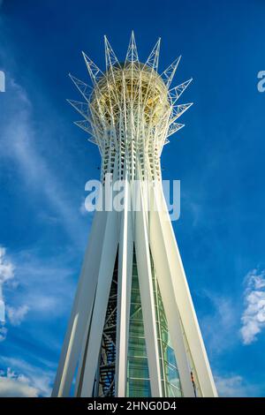 Torre Baiterek a Nur-Sultan Kazakhstan Foto Stock