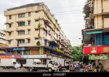 Passeggiare per Sandakan City in una giornata nuvolosa. Foto Stock