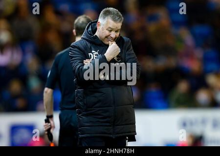 Cambridgeshire, Inghilterra; 16th febbraio 2022; Weston Homes Stadium, Peterborough, Cambridgeshire, Inghilterra; EFL Championship Football, Peterborough United Versus Reading; Peterborough United Manager Darren Ferguson Foto Stock