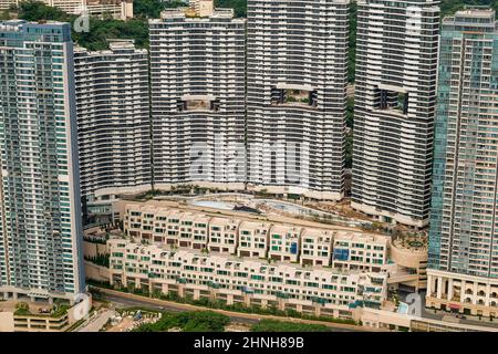 Aereo da elicottero che mostra le fasi 5 e 6 di Bel-Air nearing completion, Cyberport, Hong Kong Island, 2008 Foto Stock