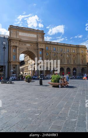 Piazza della Repubblica, Firenze, Toscana, Italia, Europa Foto Stock