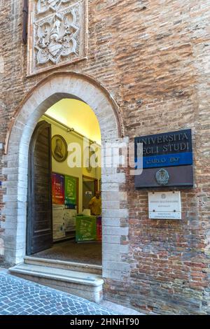 Via Aurelio Saffii, Rettorato dell'Università degli Studi di Urbino, Marche, Italia, Europa Foto Stock