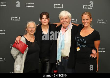 'Die Loft zum Atmen', Ulla Purr, Miriam Maertens, Peter STriebeck, Janna Striebeck, Filmfest Hamburg, Cinemaxx Dammtor, 03.10.2021, Amburgo Foto Stock