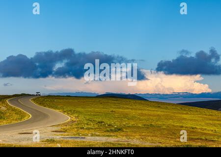 La strada Transalpinain i Monti Carpazi di Romania Foto Stock