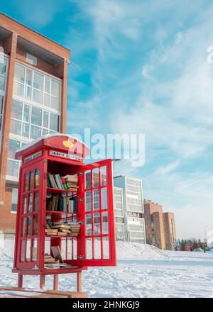 Russia, 15 novembre 2020: Libreria in stile telefono Foto Stock