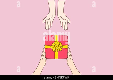 Vacanza, regalo, omaggio, amore, concetto di congratulazioni. Mani di cartone animato uomo che danno scatola presente rossa con nastro dorato in braccia di donna. Compleanno San Valentino d Foto Stock